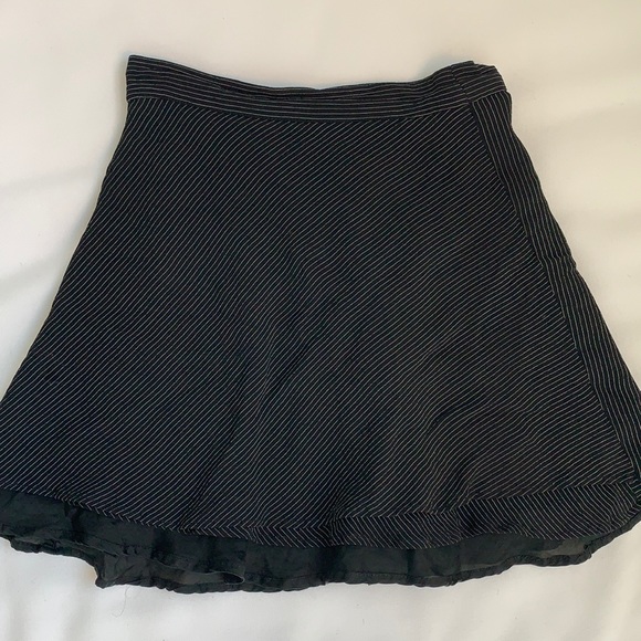 Mini skirt - Picture 2 of 2